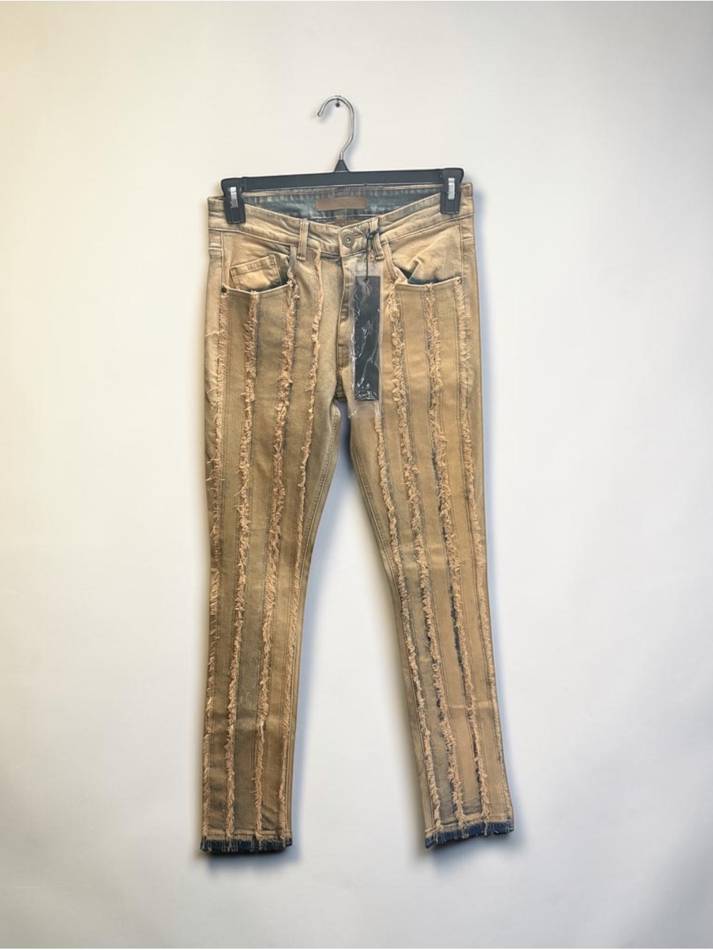 KDNK Stacked Men's Jeans sz 30x35 Frayed Shredded Tint Blue NWT